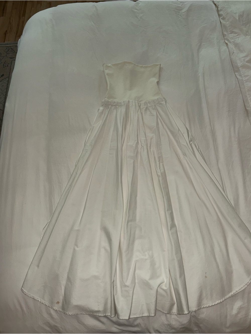 Auteur Studio Alexandra Dress in White - Picture 8 of 13
